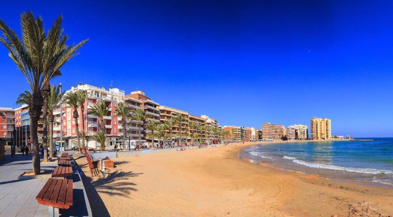 Appartement Econom Studio La Loma à Torrevieja Extérieur photo