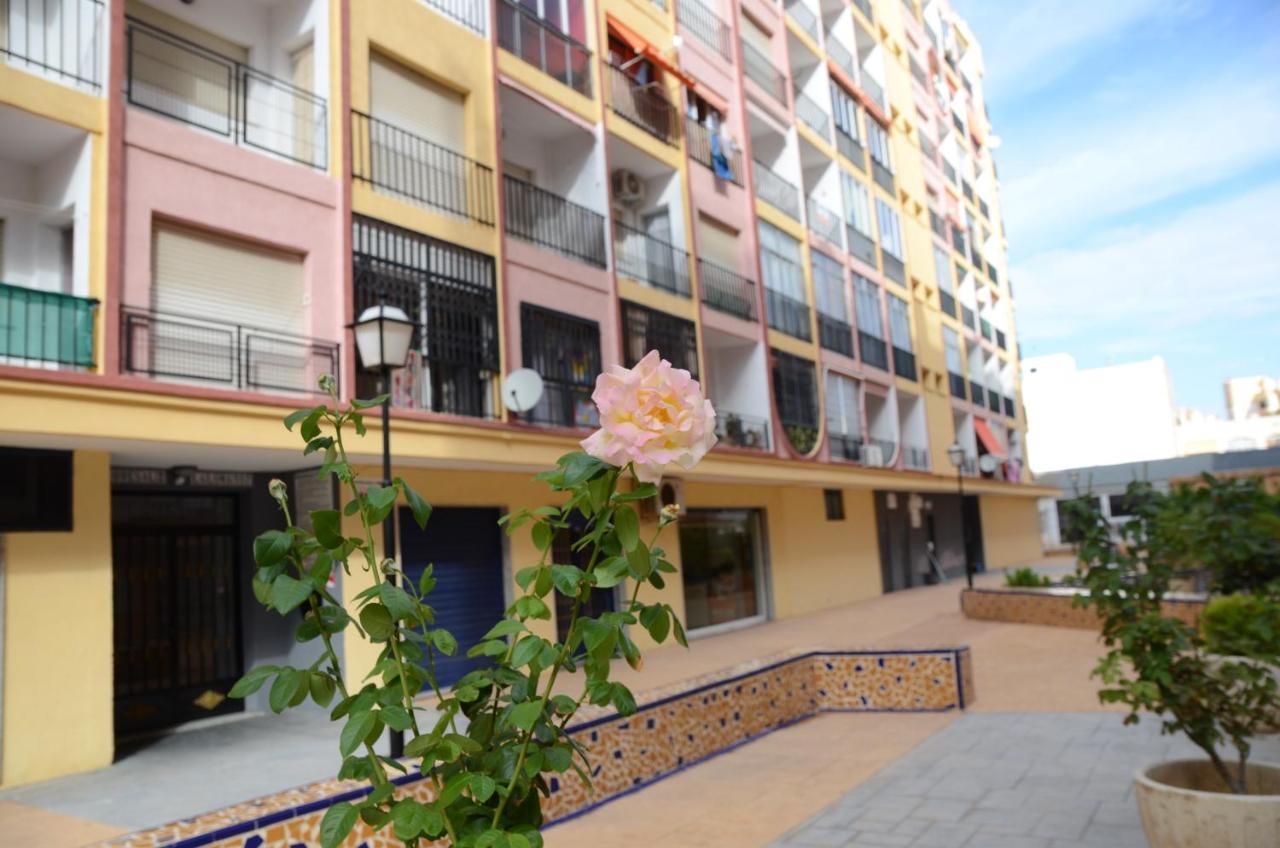Appartement Econom Studio La Loma à Torrevieja Extérieur photo